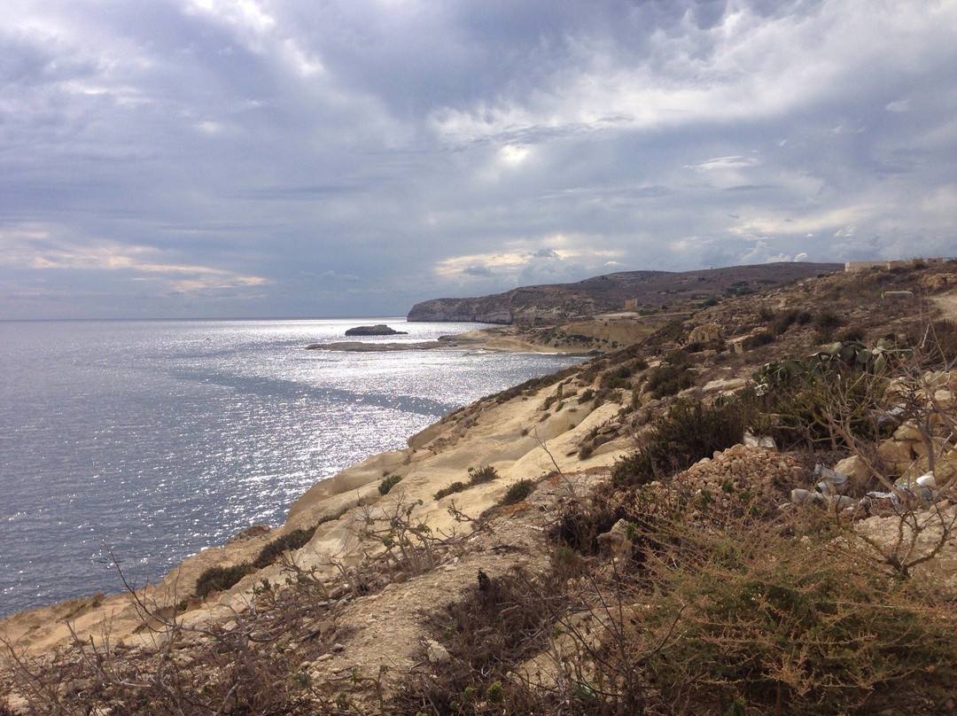 Xatt I-Ahmar Bay-Ghajnsielem必去景点