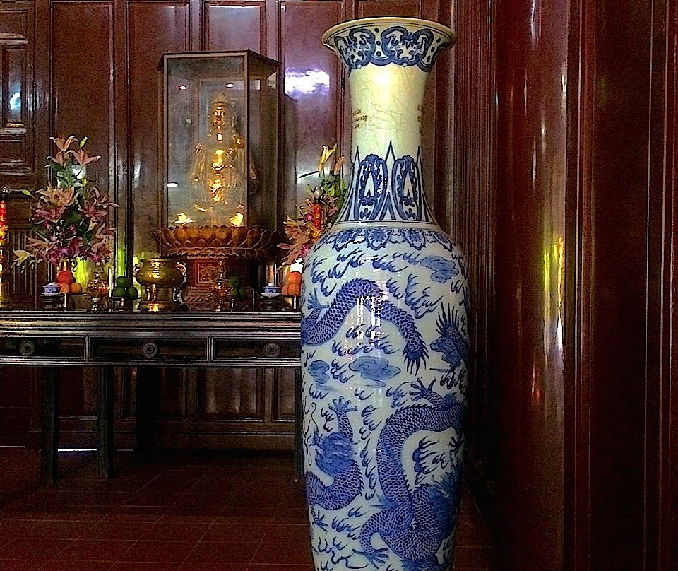 Hon Chen Temple-顺化必去景点