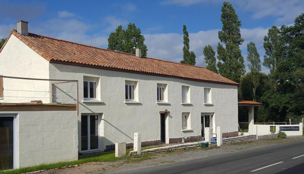Domaine De L'Etanchet主图