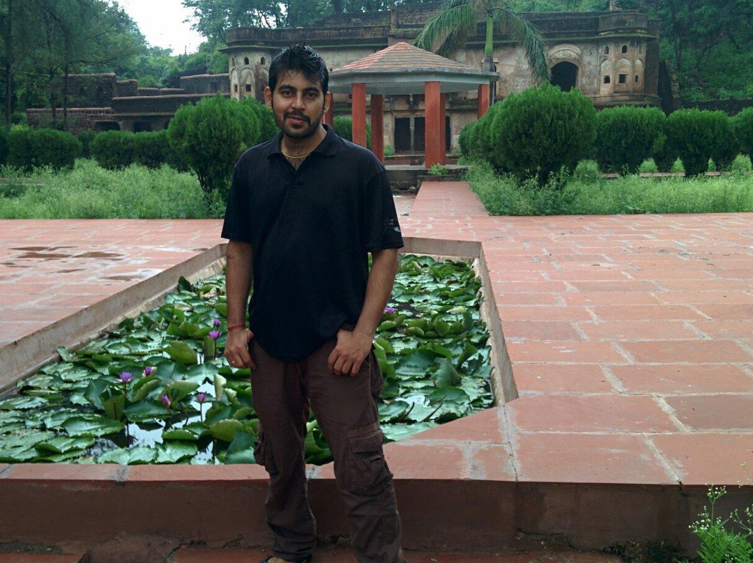 Bajrangarh Fort景点图片