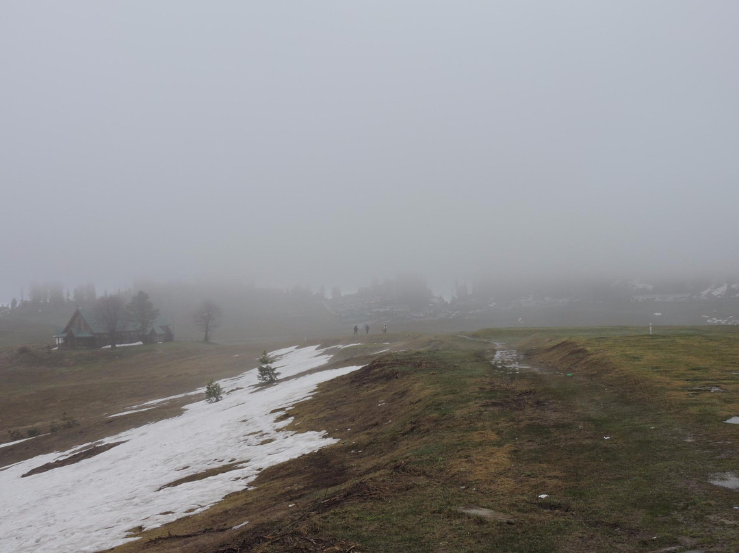 St Mary's Church-贡马必去景点