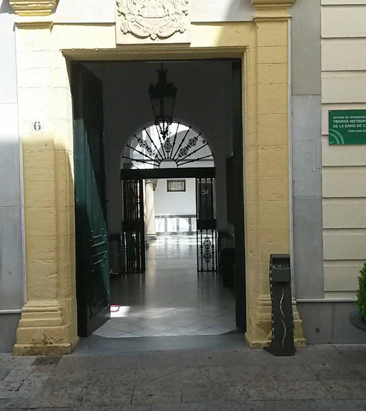 Biblioteca Publica Municipal Garcia Gutierrez景点图片