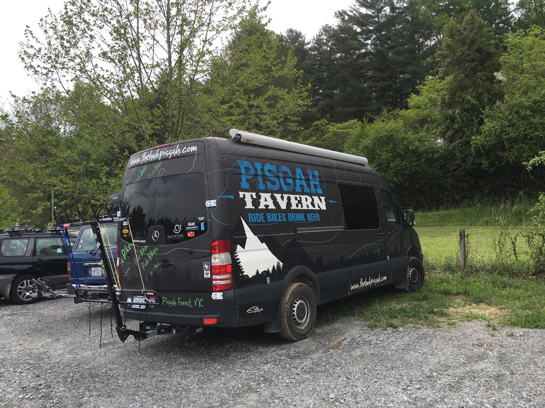 The Hub and Pisgah Tavern-Pisgah Forest必去景点