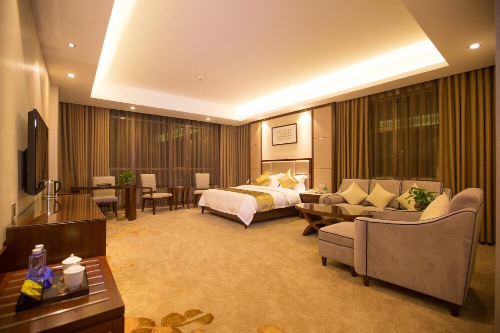 中联港湾酒店主图