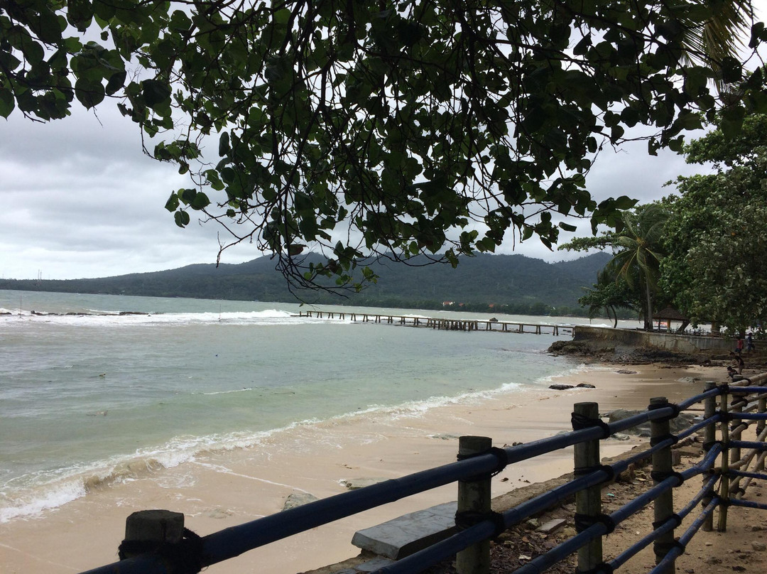 Labuan Beach景点图片