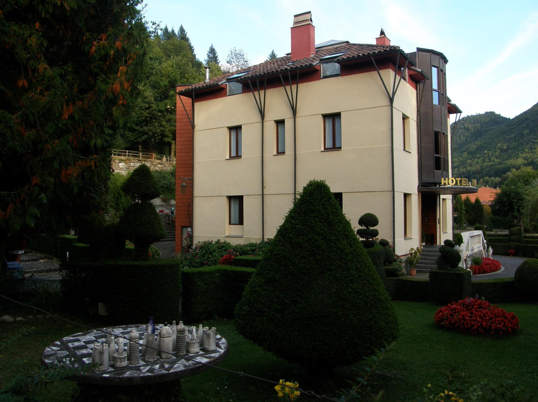 Hotel Maristany主图