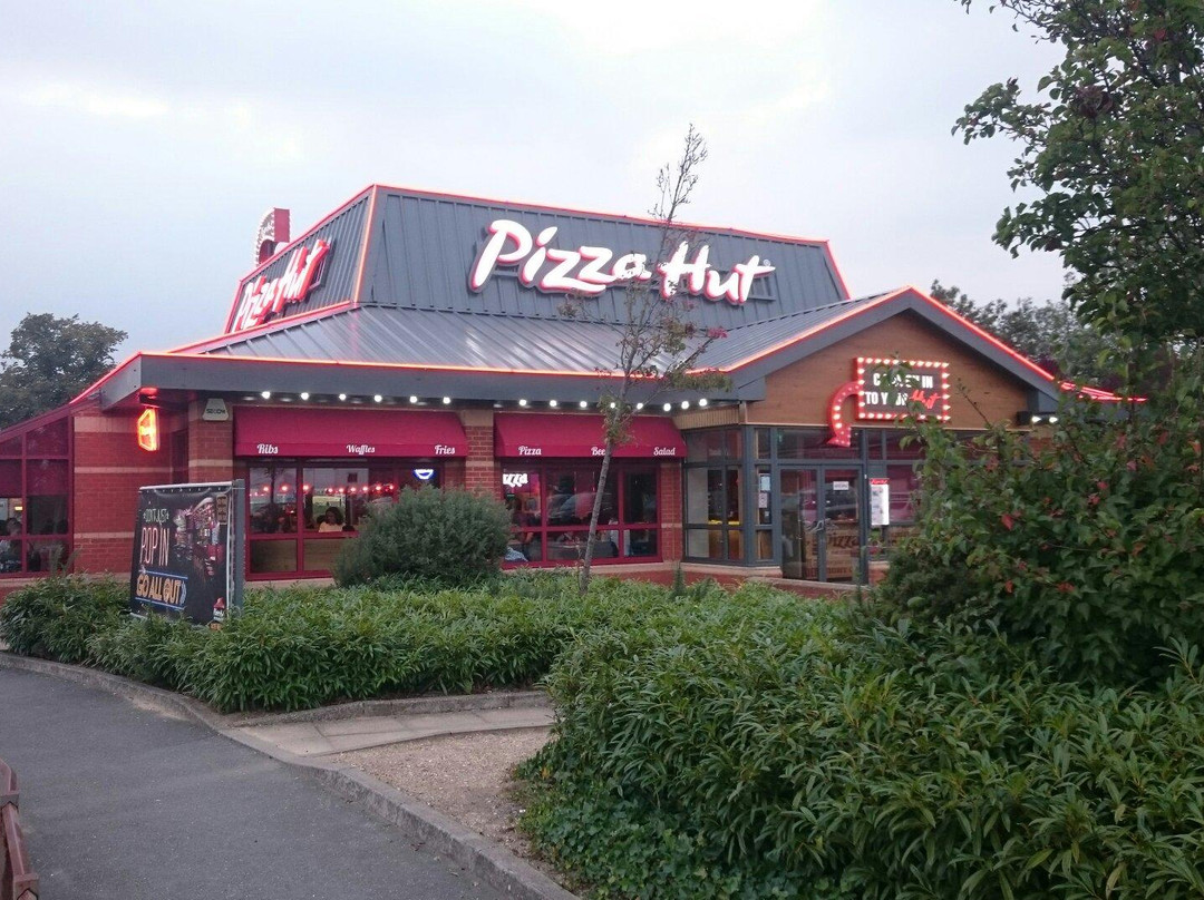 Pizza Hut - Watford