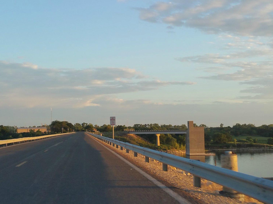 Milford Nature Center & Fish Hatchery-章克申城必去景点