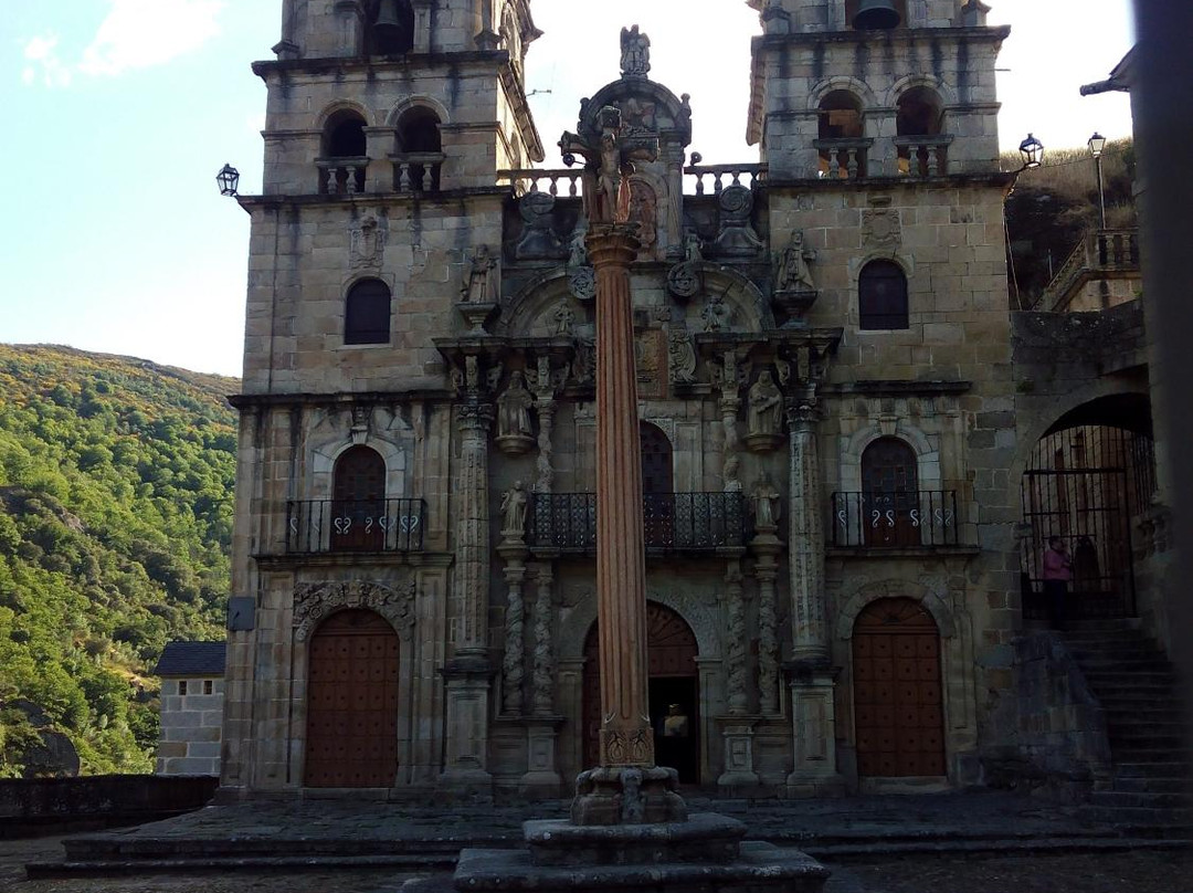 Santuario de Nuestra Senora de Las Ermitas景点图片