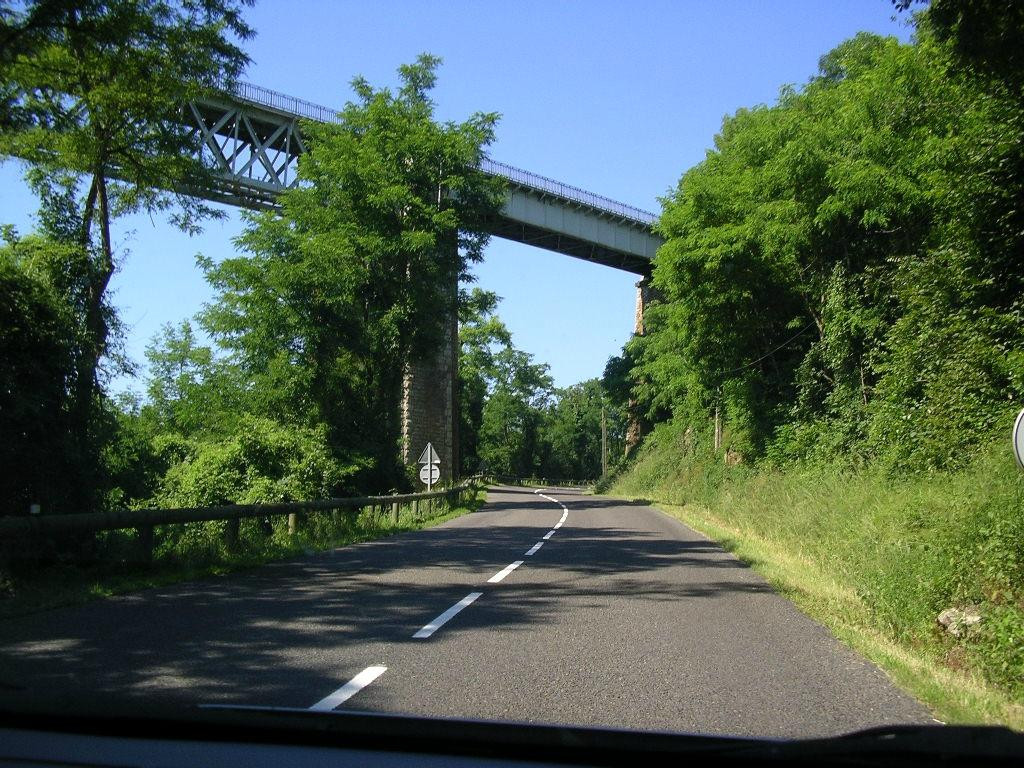 Saint-Bonnet-de-Rochefort旅游攻略图片
