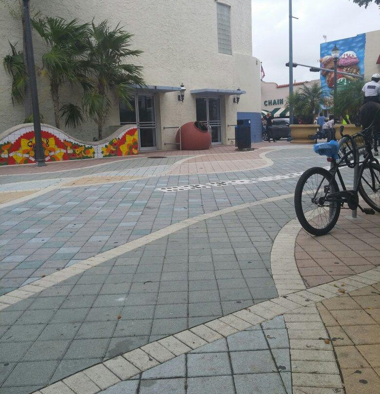 第八街-迈阿密必去景点