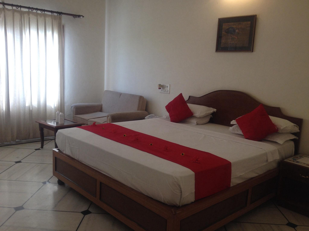 Surya Mahal Hotel & Restaurant