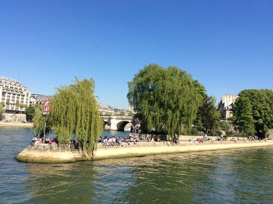 西岱岛-巴黎必去景点