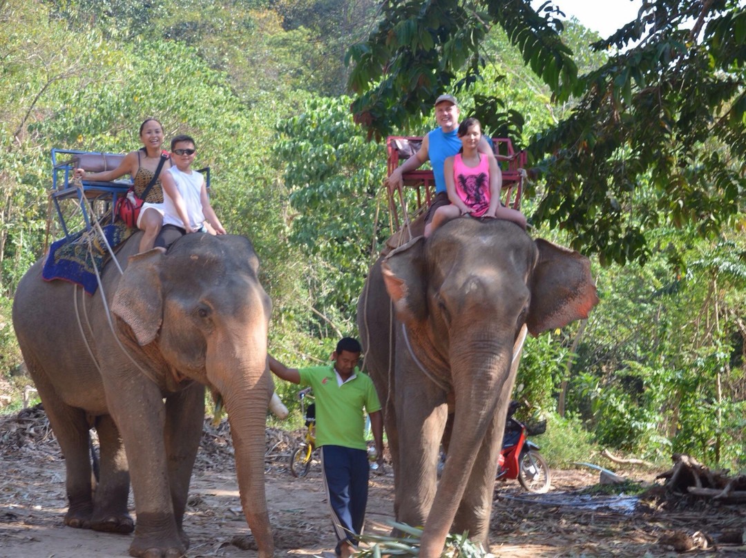 Khlong Chak瀑布-兰塔岛必去景点