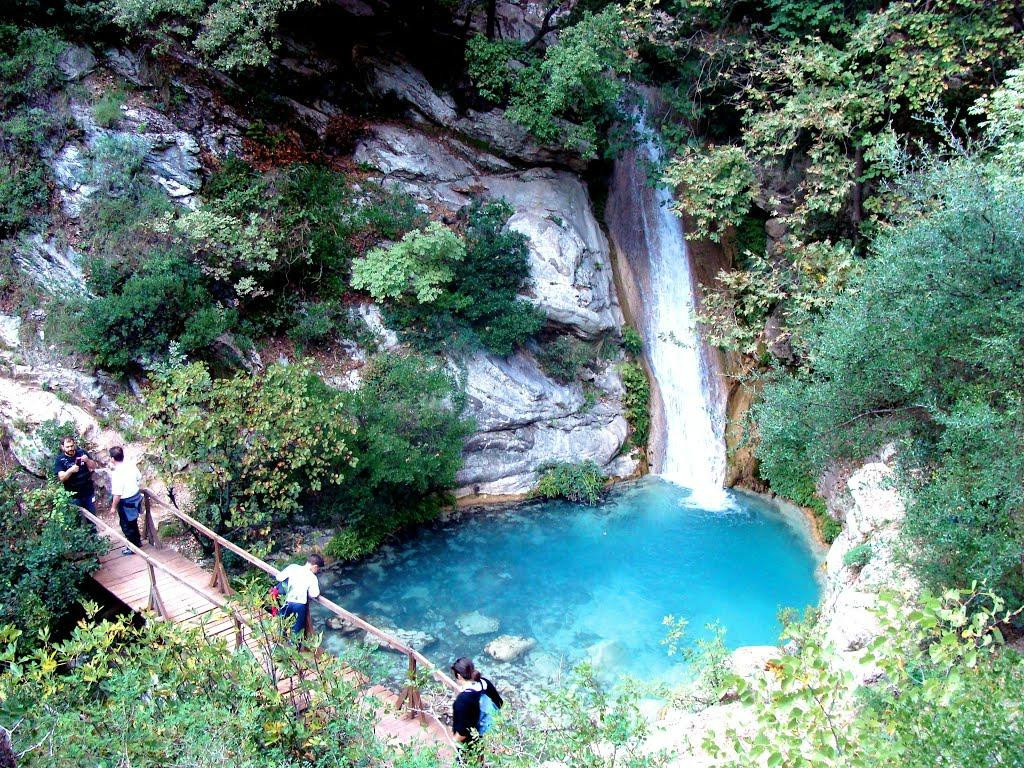Neda Waterfalls景点图片