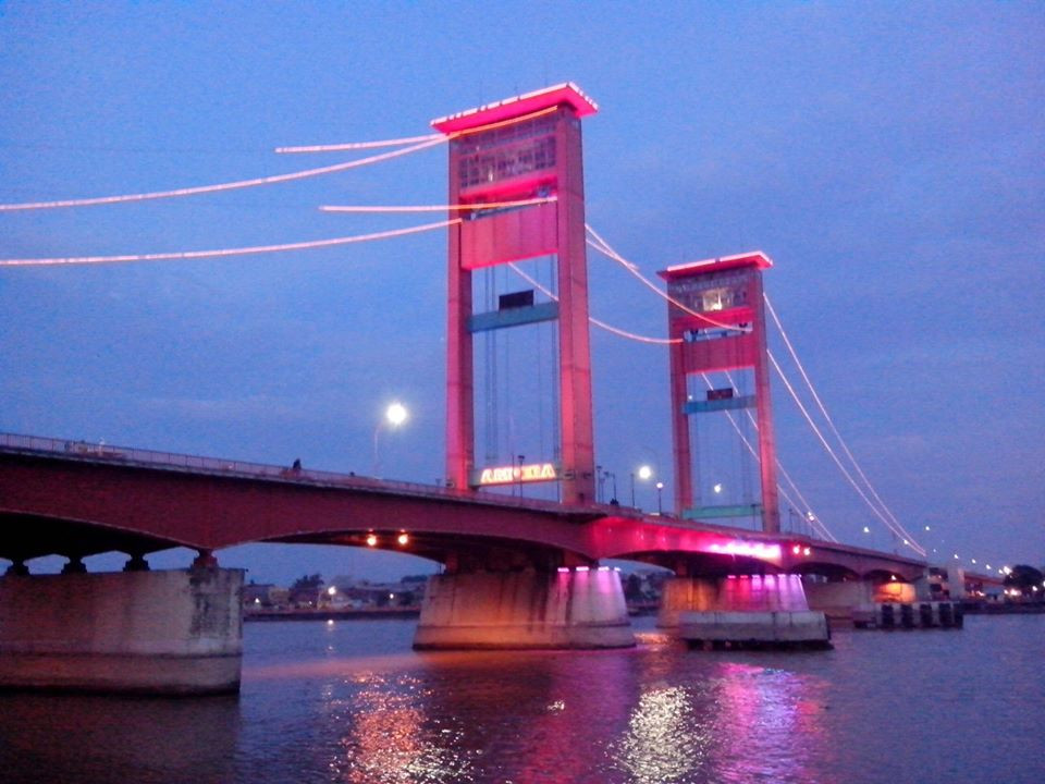Ampera Bridge景点图片