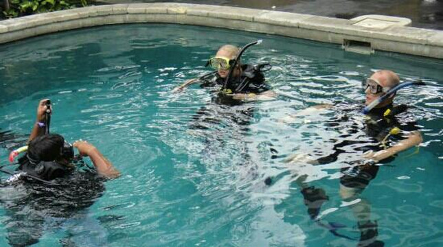 Crystal Divers-沙努尔必去景点