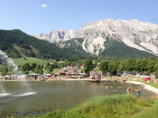 Ramsau Beach-阮绍必去景点