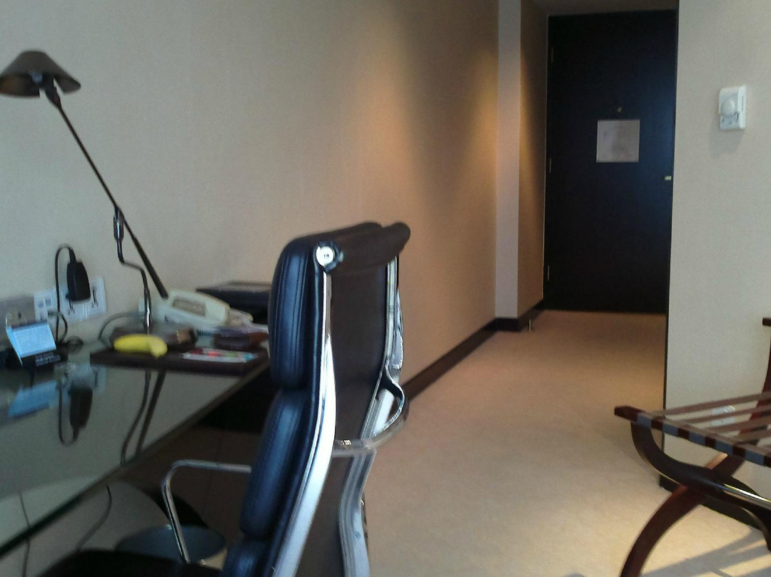 静安昆仑大酒店主图