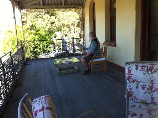 The Royal Hotel主图