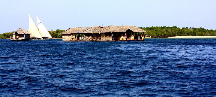 Lamu Floating Bar and Crab Shack with Cabins