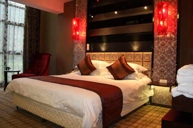 景江假日酒店主图