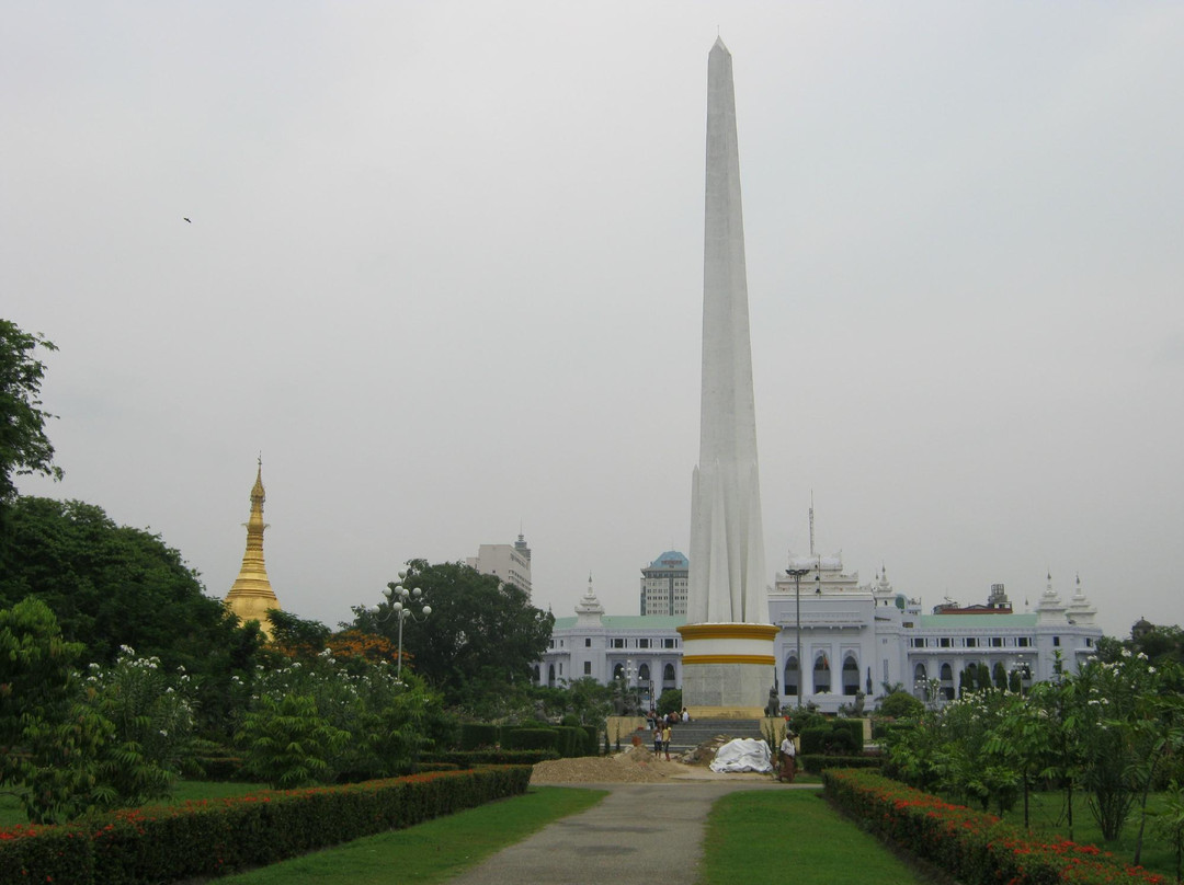 中心公园-仰光必去景点