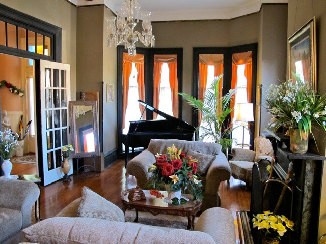 Thunderbolt酒店住宿-Roussell's Garden Bed & Breakfast