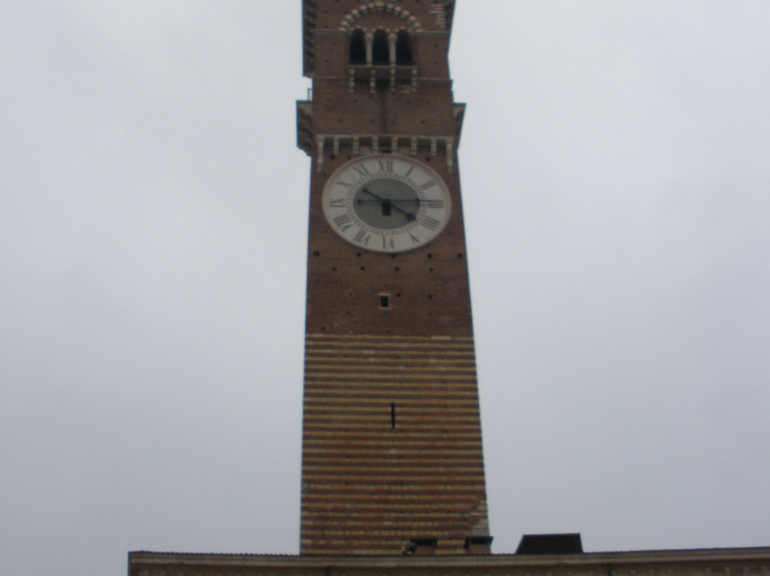Torre dei Lamberti-维罗纳必去景点