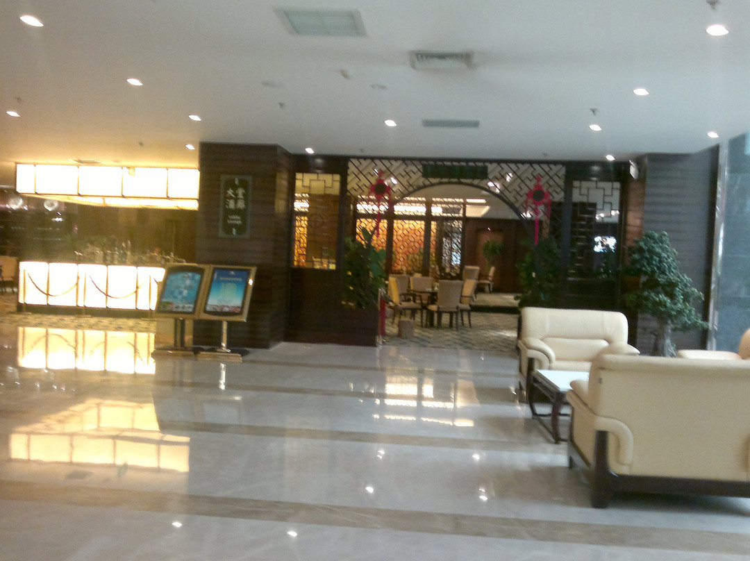 东仕戴斯大酒店主图