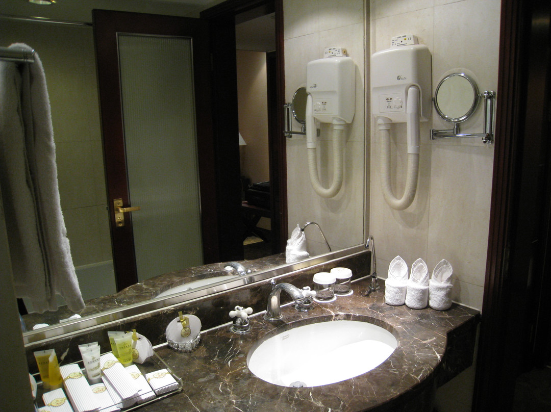 云冈国际酒店主图