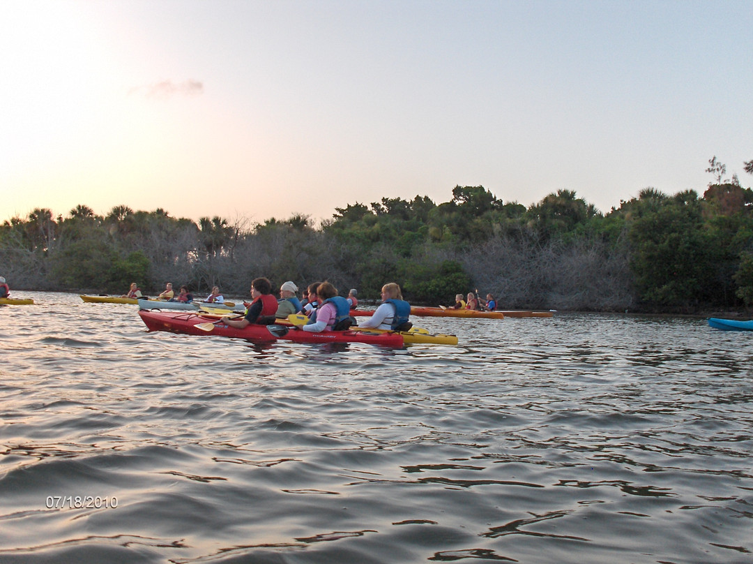 A Day Away Kayak Tours景点图片