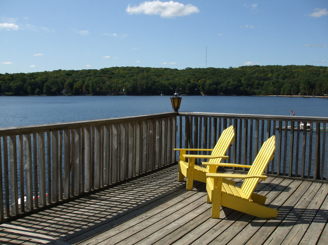 Tall Pines Housekeeping Cottages