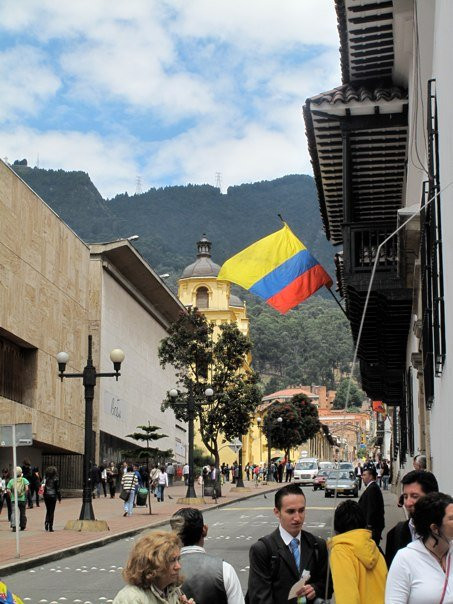 刘易斯‧安吉尔‧阿伦戈图书馆-波哥大必去景点