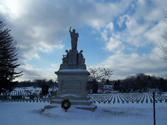 Grandview Cemetery景点图片