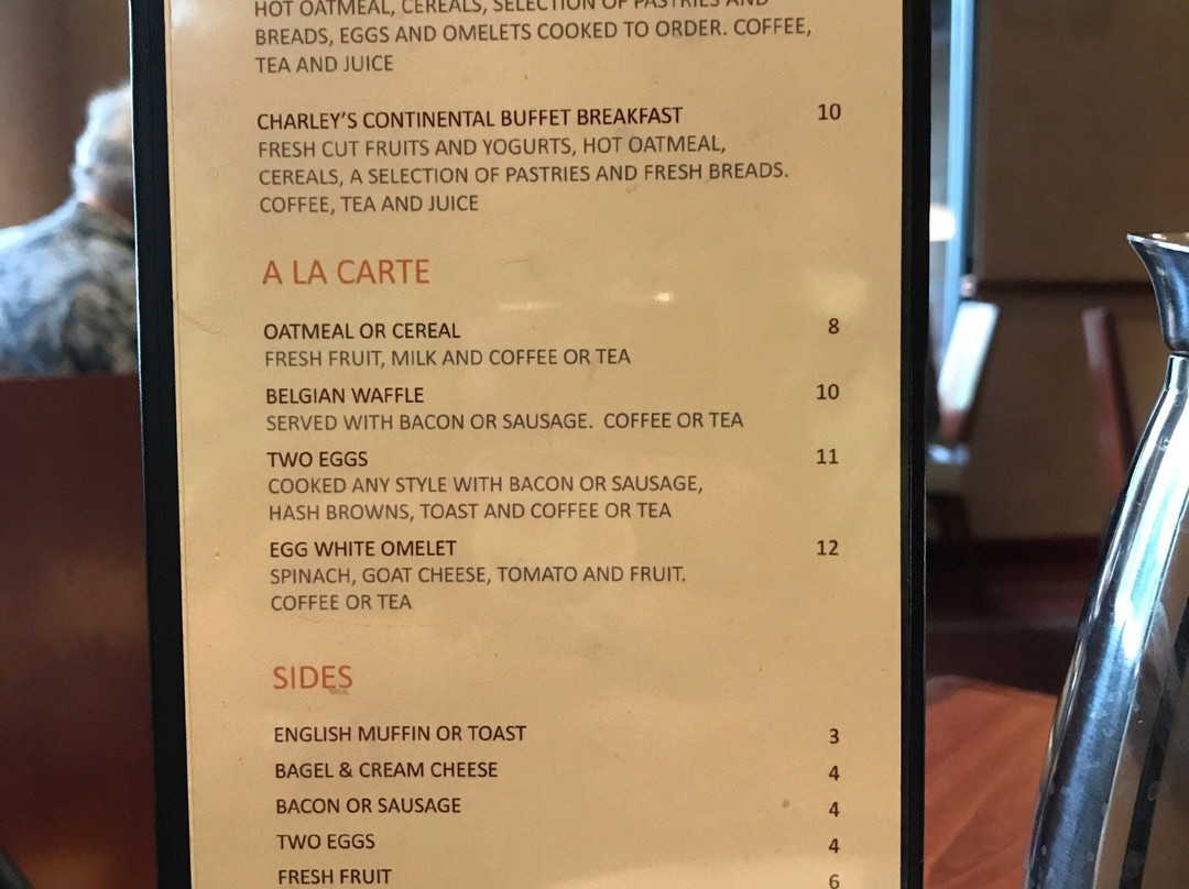 Charley's Restaurant & Lounge