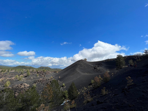 Red Etna-卡塔尼亚必去景点