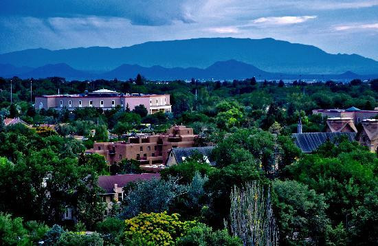 Cross of the Martyrs-圣菲必去景点