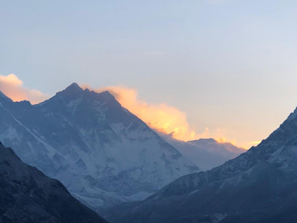 珠峰观景酒店主图