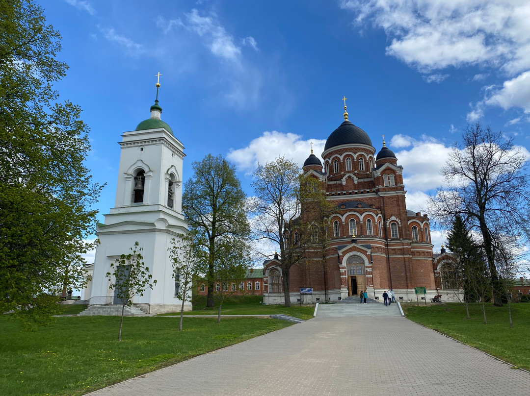 Savior-Borodinskiy Monastery景点图片