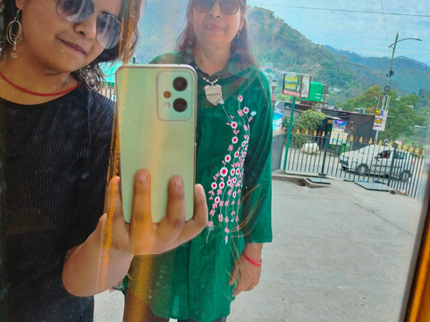 Hill Monal Hotel