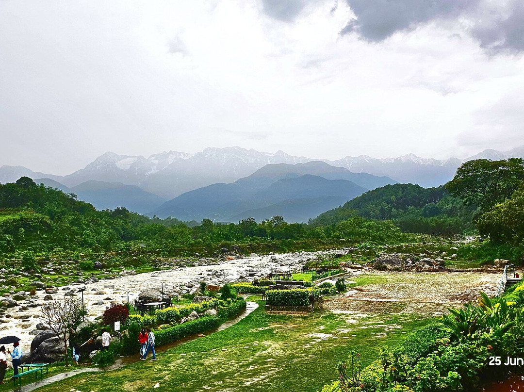 Neugal Riverfront Resort主图