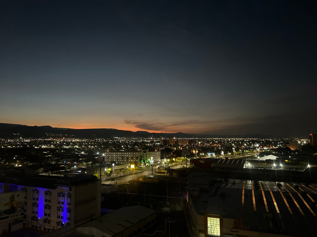 Courtyard by Marriott Leon at The Poliforum主图