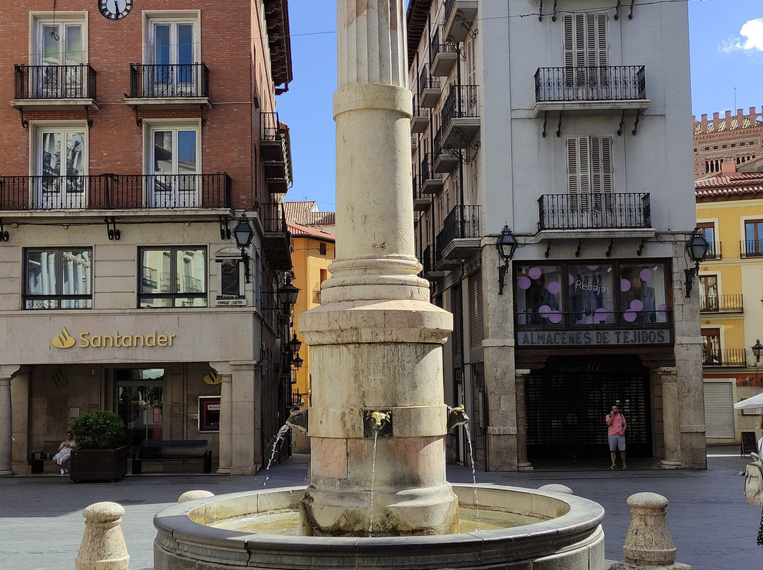Fuente Del Torico-特鲁埃尔必去景点