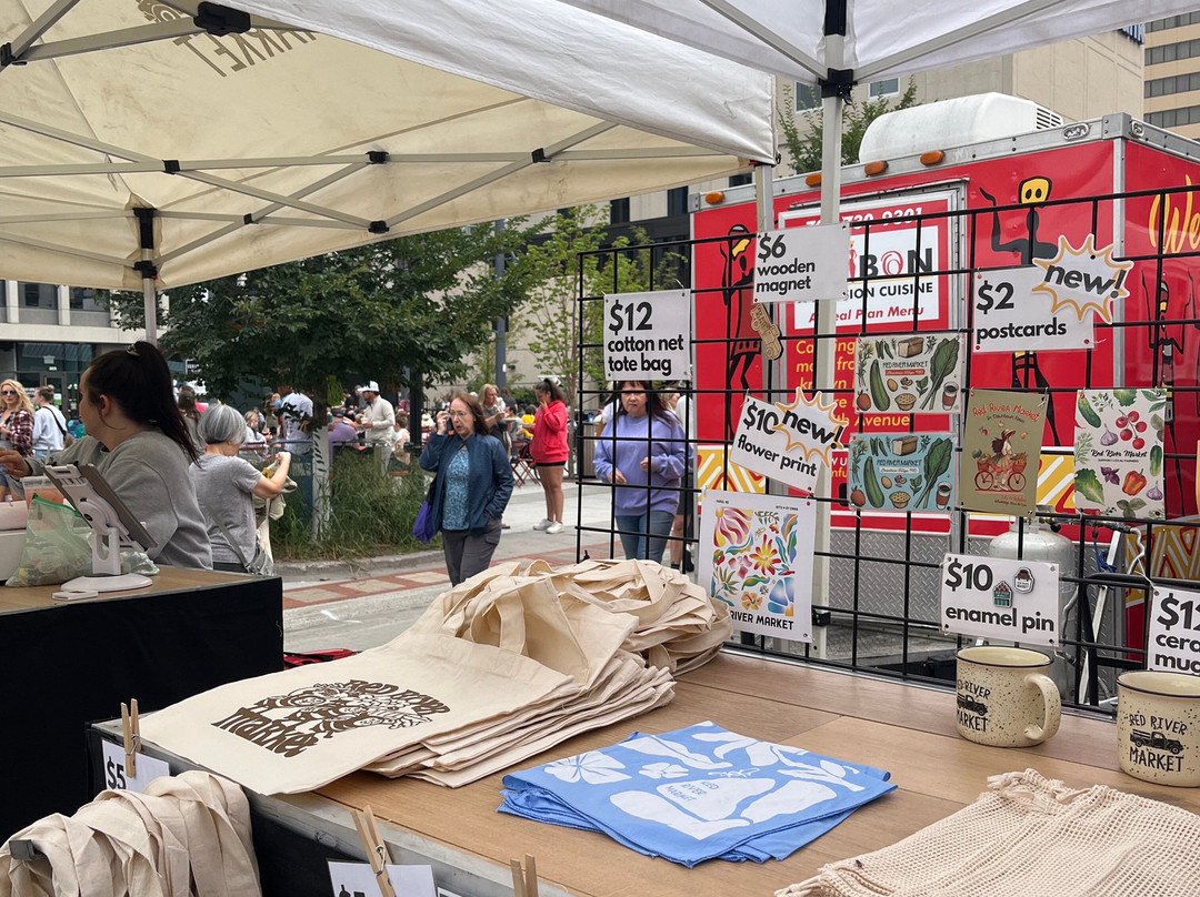 Red River Market-法戈必去景点