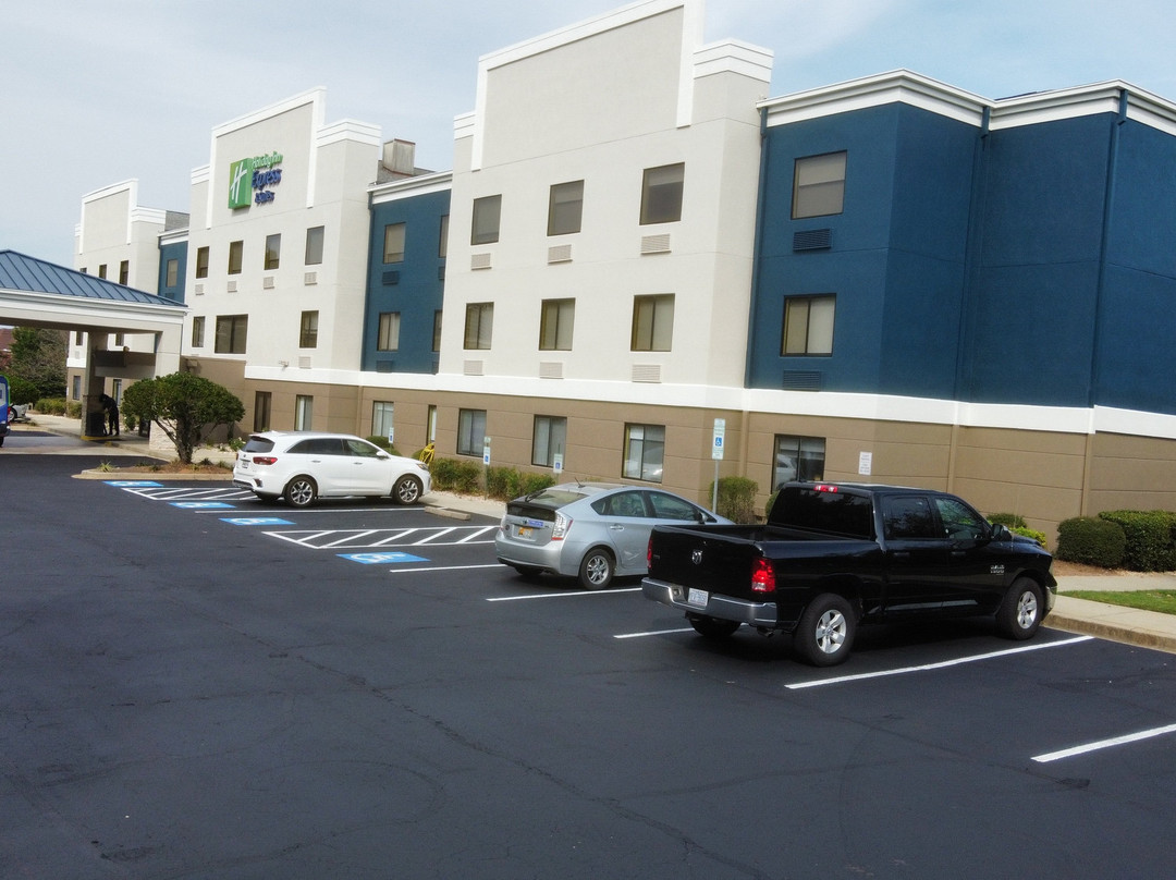 Holiday Inn Express & Suites Greenville Airport by IHG主图