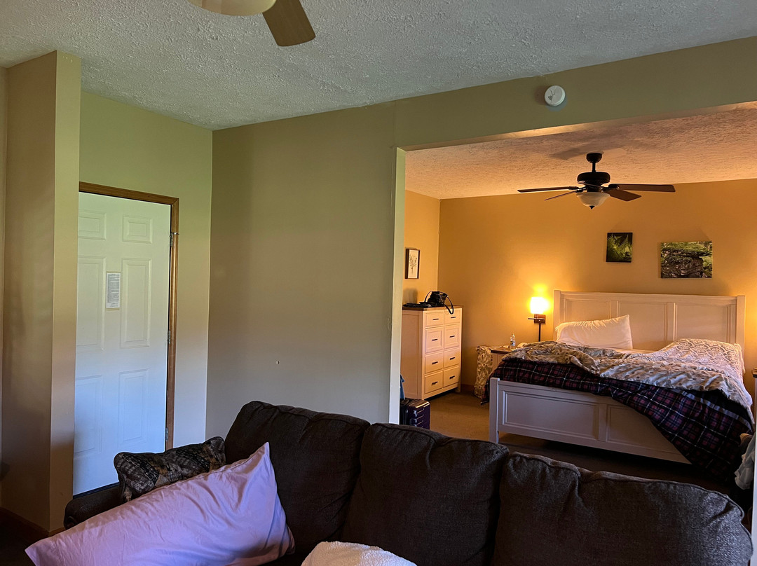 Mountain Lake Lodge主图