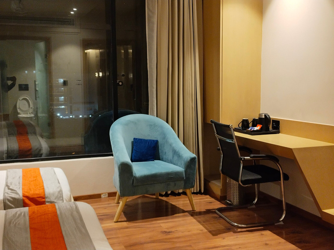 Hotel Arihant By DLS Hotels