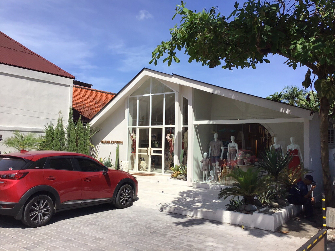 Ghostbird + Swoon-沙努尔必去景点