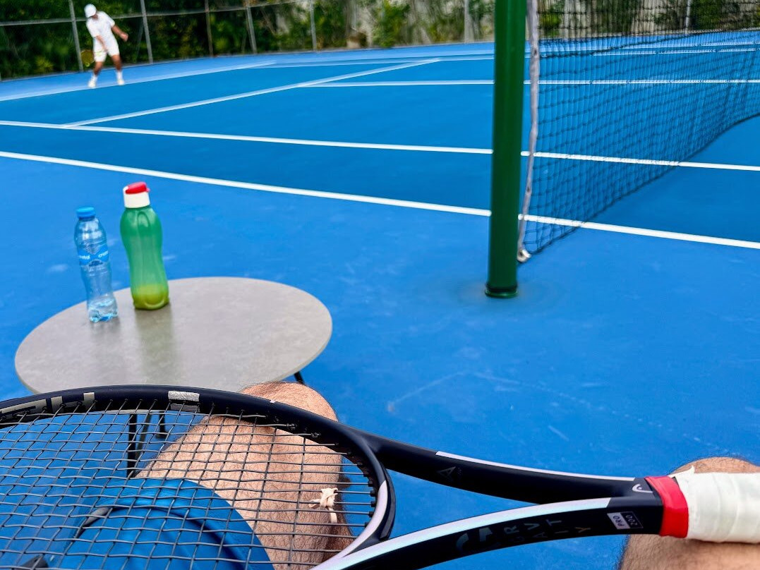 普拉亚穆吉莱斯酒店主图